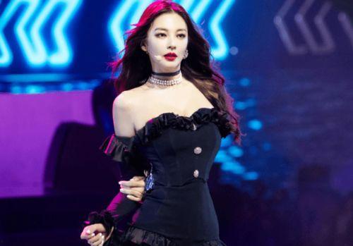 张雨绮在吃瓜,娱乐圈新热点引发热议