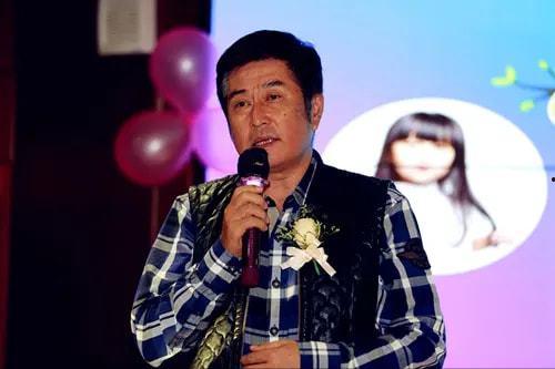 赛林威吃瓜,揭秘娱乐圈幕后风云